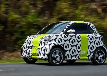 smart #2 undergoes final testing ahead of Paris Motor Show debut