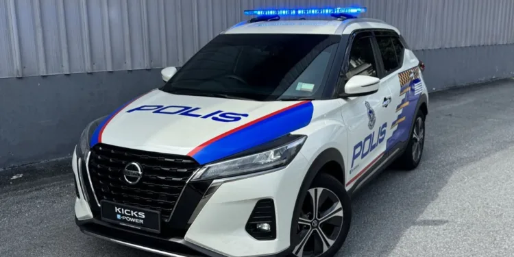 Police force starts two-month Nissan Kicks e-Power patrol trial