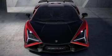 Lamborghini Revuelto SV packs 1,065 PS plug-in hybrid V12