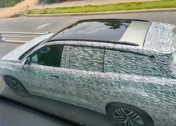 Mystery Buick SUV spotted testing in Chengdu during 2026 motor show