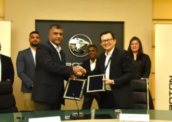 Proton e.MAS secures Sri Lanka distributor, passes 30,000 registrations on home front