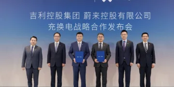 Geely takes 30% stake in Nio Power in battery-swapping deal
