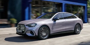 Mercedes-Benz C 300 4Matic electric arrives with 690 km range, 320 kW charging