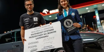 Audi A6 Sportback e-tron covers 1,338km on one charge in Guinness record drive