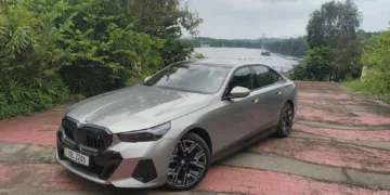 BMW i5 eDrive40 M Sport Pro: CKD works in its favour