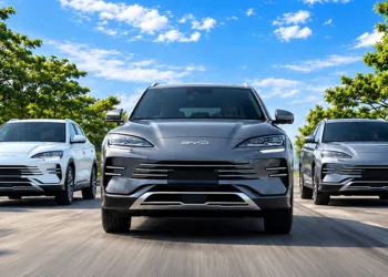 BYD-Sealion-6-DMi-PHEV.