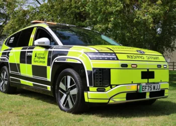 Hyundai Ioniq 9 tested as electric motorway patrol vehicle in UK