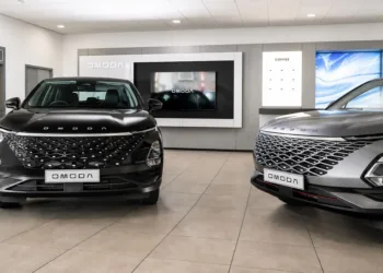 EV shift and ‘Amazon-style’ shopping erode UK car brand loyalty, says automotive data specialist