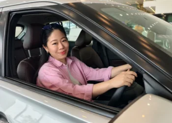 Tonton contest winner receives Nissan Kicks e-Power