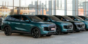 Chery’s Lepas launches L8 PHEV in Romania at €45,500
