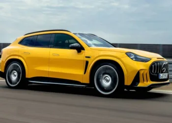 Mercedes-AMG GT electric SUV packs 1,169hp, charges at up to 710kW
