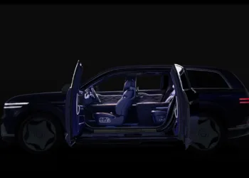Genesis GV90 Neolun coach doors achieve 12% higher body rigidity