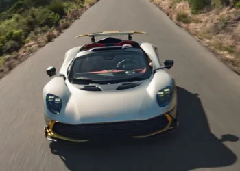 Aston Martin Valhalla Spider debuts with 1,079PS PHEV powertrain