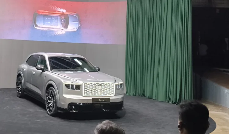 Bentley Torcal S launched in Seoul today.