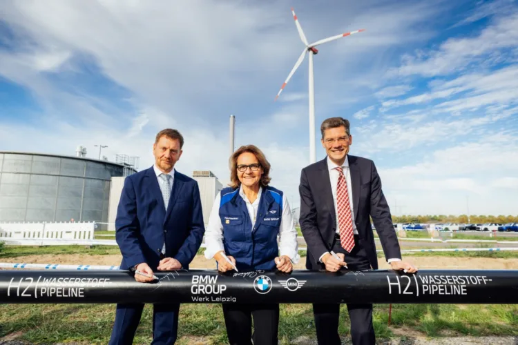 BMW starts work on hydrogen pipeline for Leipzig plant