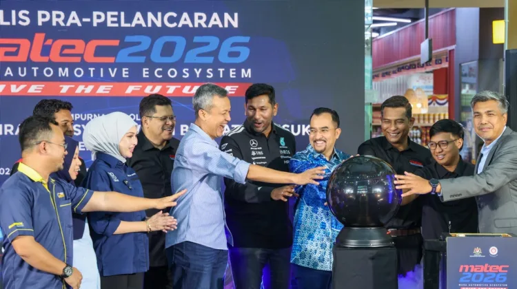 Mara chairman Datuk Dr Asyraf Wajdi Dusuki and other stakeholders at soft opening of Matec 2026.