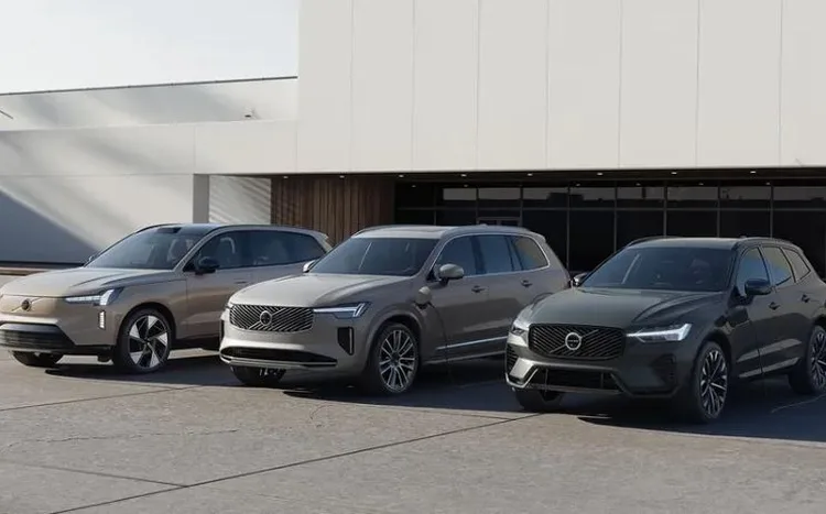 Volvo offers low-mileage EX30, EC40, ES90 and EX90 in corporate fleet sale